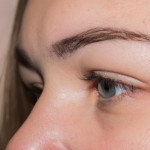 ابرو زیبا زنانه