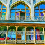 نمای مغازه دو طبقه براساس معماری سنتی ایرانی