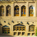 نمای مغازه دو طبقه براساس معماری سنتی ایرانی