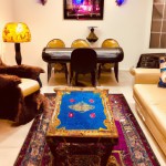 اتاق گیمینگ با تزئینات ایرانی و اجسام زنده