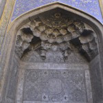 لطفا برای من تصویر نوجوانی سردار سلیمانی را طراحی کن