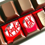 شکلات برند   ‌Kit kat   ترکیبش با خون