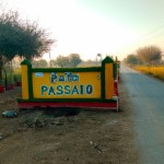 تابلوی ورودی روستا با نام پاسند