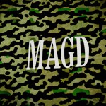 یه عکس پس زمینه جنگی و وسطش نوشته باشه mmadgod