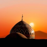 فردی قوی به نام علی که در خیبر را از ریشه کند