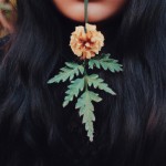 یک زن زیبا اندام